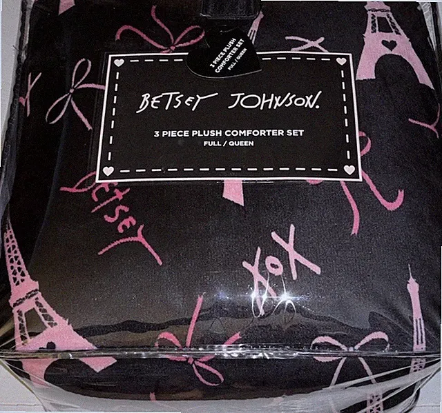 BETSEY JOHNSON 3 PIECE PLUSH FULL QUEEN COMFORTER Set Eiffel Tower Bows Paris
