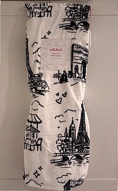 PARIS w/Love Black & White 60x70” Icon Throw Blanket France French Eiffel Tower